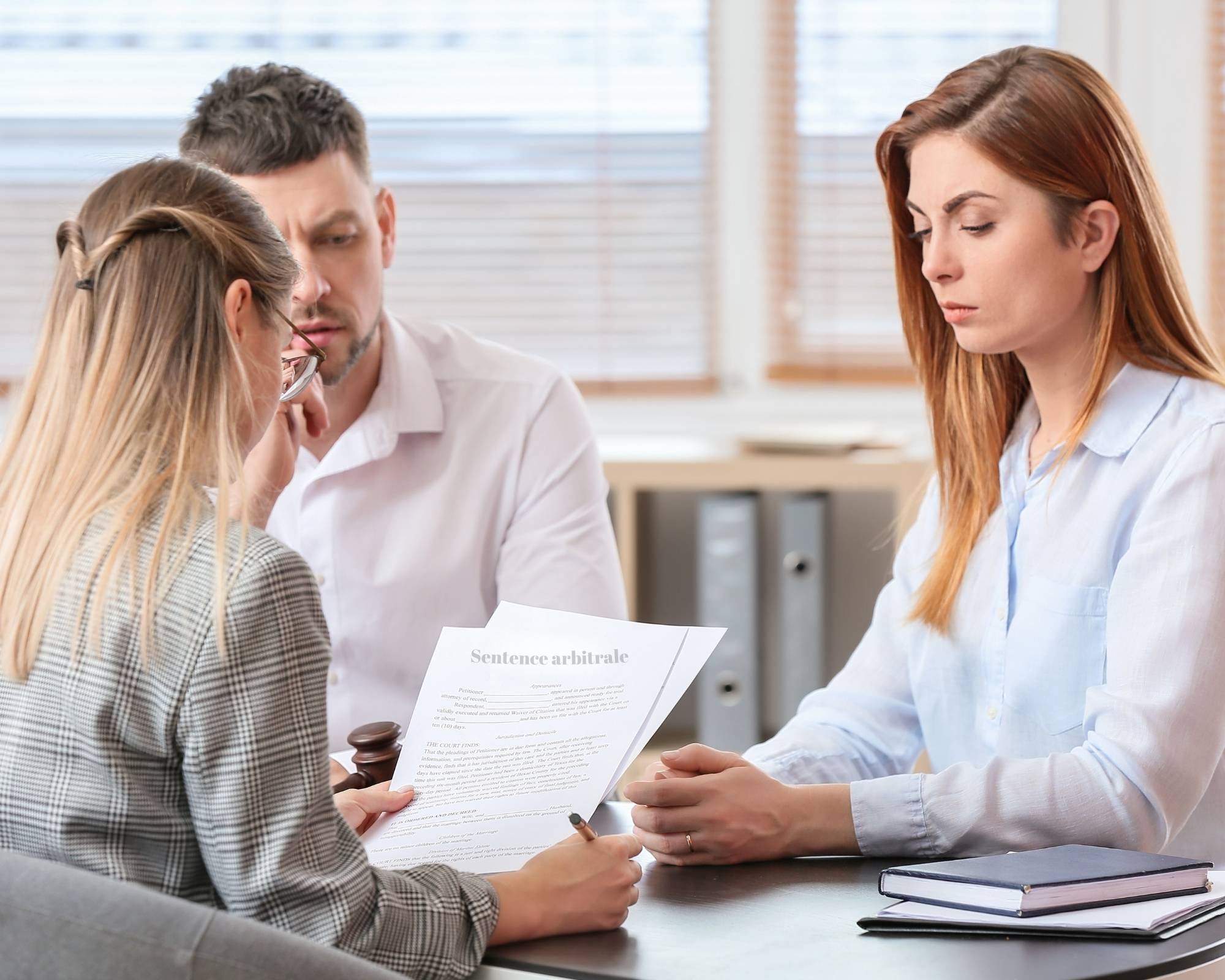 L’arbitrage familial en France : définition, processus et efficacité en 2024